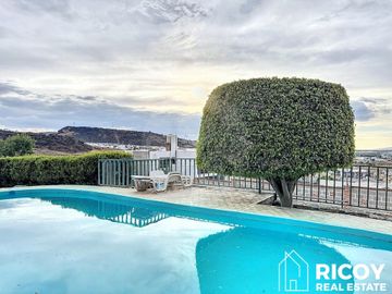 Casa en venta en Fraccionamiento Colinas del Bosque