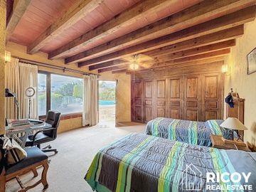 Casa en venta en Fraccionamiento Colinas del Bosque
