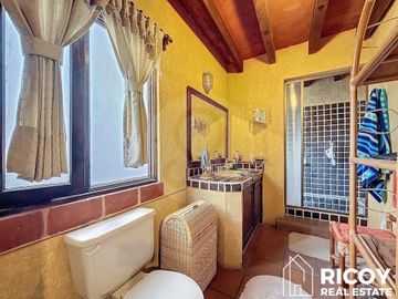 Casa en venta en Fraccionamiento Colinas del Bosque