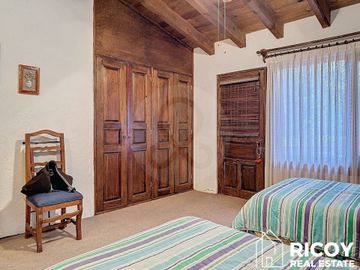Casa en venta en Fraccionamiento Colinas del Bosque