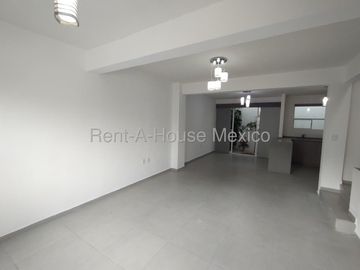 Casa en Venta en Villas de Cuautitlan Cuautitlan MA 25-1322
