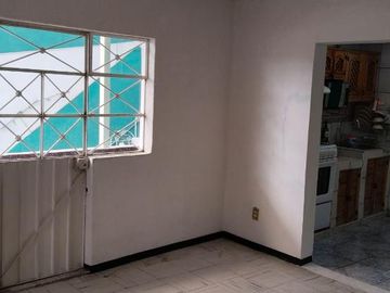 CASA ACONDICIONADA PARA CENTRO ESCOLAR EN SAN FELIPE DE JESÚS