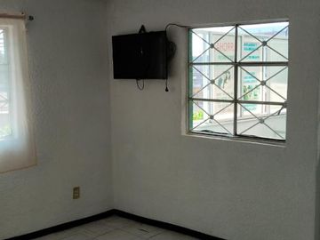 CASA ACONDICIONADA PARA CENTRO ESCOLAR EN SAN FELIPE DE JESÚS
