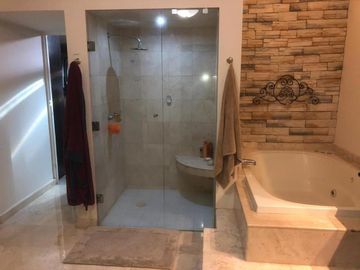 Casa en Venta en Residencial Villa Magna en Cancún 5 recámaras Coldwell Banker