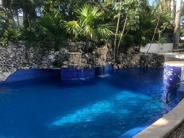 Casa en Venta en Residencial Villa Magna en Cancún 5 recámaras Coldwell Banker