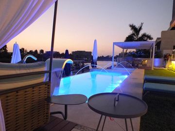 Lujosa Casa en Venta en el Condominio Residencial Puerto Cancún Coldwell Banker