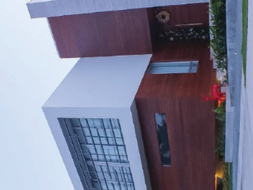 Lujosa Casa en Venta en el Condominio Residencial Puerto Cancún Coldwell Banker