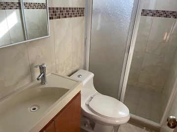 CASA EN VENTA EN COL. BALCONES DE LAS MITRAS EN MONTERREY