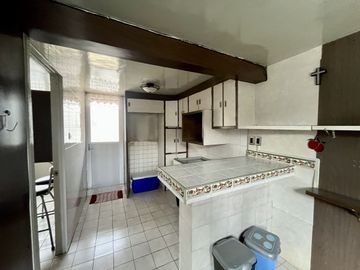 Casa en Venta Las Aguilas calle  1A Cerrada las Aguilas cerrada con seguridad
