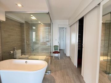 Exclusivo LOFT de 1 dormitorio + escritorio y cochera, Junín al 600, Barrio Norte