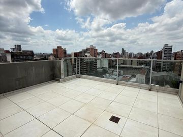 Exclusivo LOFT de 1 dormitorio + escritorio y cochera, Junín al 600, Barrio Norte