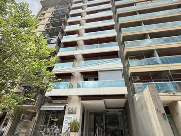 Exclusivo LOFT de 1 dormitorio + escritorio y cochera, Junín al 600, Barrio Norte