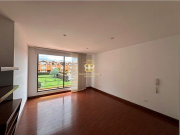 SE VENDE/ARRIEDA INCREIBLE CASA EN CHIA 20 DE JULIO