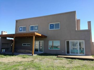 CASA en Venta en  SAN MATIAS !