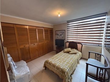 VENTA DE AMPLIO, CÓMODO Y HERMOSO APARTAMENTO DUPLEX POBLADO MEDELLN