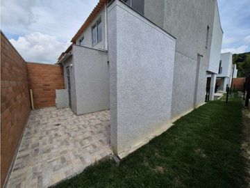 VENTA DE CASA PARA ESTRENAR EN CIUDAD COUNTRY - FULL ACABADOS