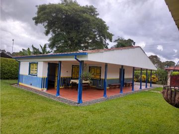 VENTA FINCA FAMILIAR Y DE TURISMO QUIMBAYA QUINDIO