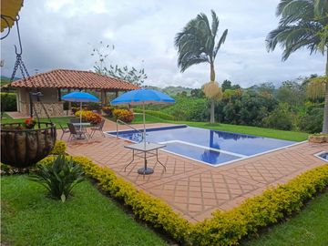 VENTA FINCA FAMILIAR Y DE TURISMO QUIMBAYA QUINDIO