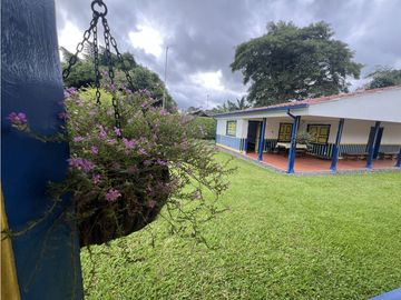 VENTA FINCA FAMILIAR Y DE TURISMO QUIMBAYA QUINDIO