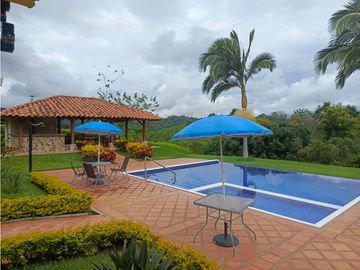 VENTA FINCA FAMILIAR Y DE TURISMO QUIMBAYA QUINDIO