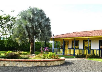 VENTA FINCA FAMILIAR Y DE TURISMO QUIMBAYA QUINDIO