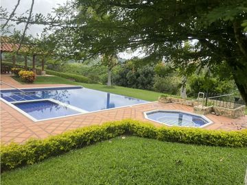 VENTA FINCA FAMILIAR Y DE TURISMO QUIMBAYA QUINDIO