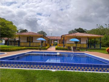 VENTA FINCA FAMILIAR Y DE TURISMO QUIMBAYA QUINDIO