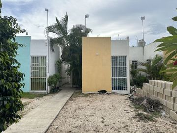 CASA EN VENTA | CAUCEL MÉRIDA | 2 REC