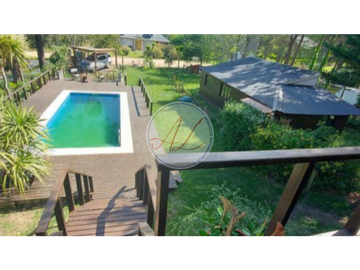 CASA CABAÑA / QUEBRACHO AL 600 - CARILO