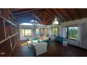 CASA CABAÑA / QUEBRACHO AL 600 - CARILO