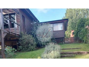 CASA CABAÑA / QUEBRACHO AL 600 - CARILO