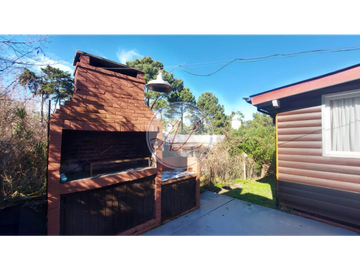 CASA CABAÑA / QUEBRACHO AL 600 - CARILO