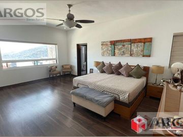 Casa en  venta en Carretera Nacional, Fracc. La Toscana, Monterrey, N.L.