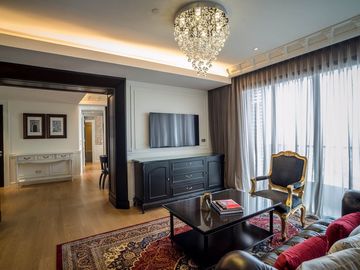 Sukhumvit 24 River View Penthouse