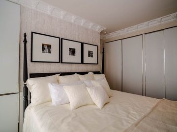 Sukhumvit 24 River View Penthouse