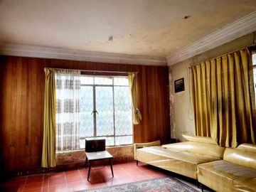 SE VENDE CASA, COMO CASA O TERRENO, OLIVAR DE LOS PADRES !