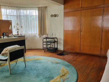 SE VENDE CASA, COMO CASA O TERRENO, OLIVAR DE LOS PADRES !