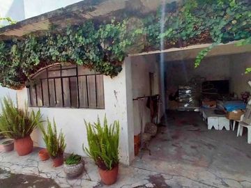 SE VENDE CASA, COMO CASA O TERRENO, OLIVAR DE LOS PADRES !