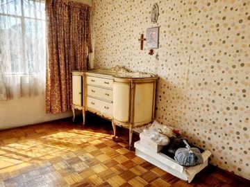 SE VENDE CASA, COMO CASA O TERRENO, OLIVAR DE LOS PADRES !