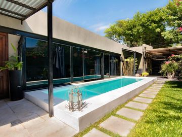 Increible Casa en Venta en el Corazon de Funes con Piscina