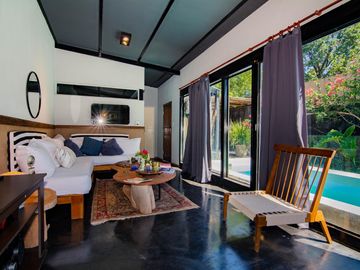 Increible Casa en Venta en el Corazon de Funes con Piscina