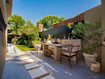 Increible Casa en Venta en el Corazon de Funes con Piscina