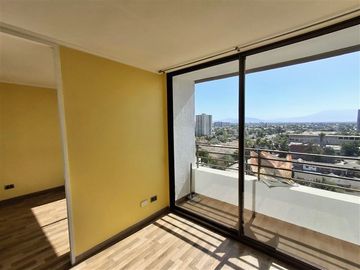 Departamento en Venta en Av. Independencia / Metro Plaza Chacabuco