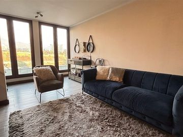 Departamento en Venta en Venta Depto a pocos metros de la Av. La Dehesa