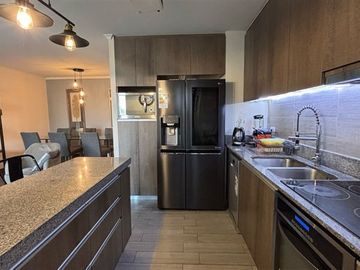 Departamento en Venta en Venta Depto a pocos metros de la Av. La Dehesa