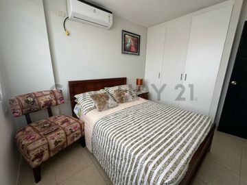 Venta Casa en Urbanización La Perla Etapa 5, Karig