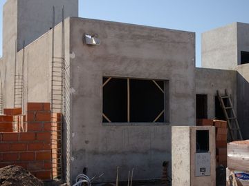 VENTA DUPLEX RINCONES DE MANANTIALES