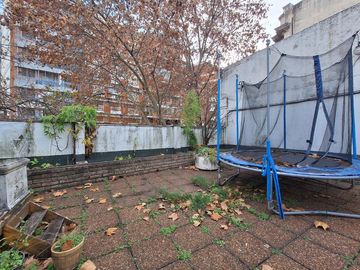 VENTA PH EN CABALLITO CON TERRAZA 300 METROS TOTAL