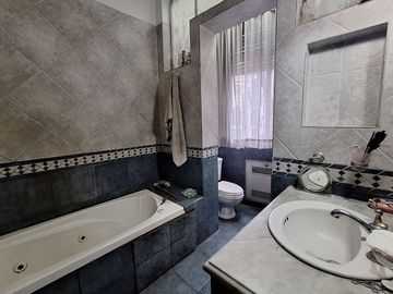 VENTA PH EN CABALLITO CON TERRAZA 300 METROS TOTAL