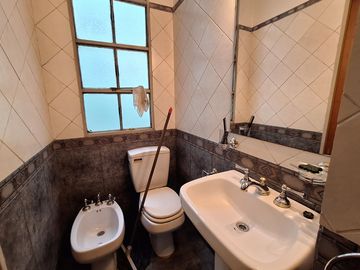 VENTA PH EN CABALLITO CON TERRAZA 300 METROS TOTAL